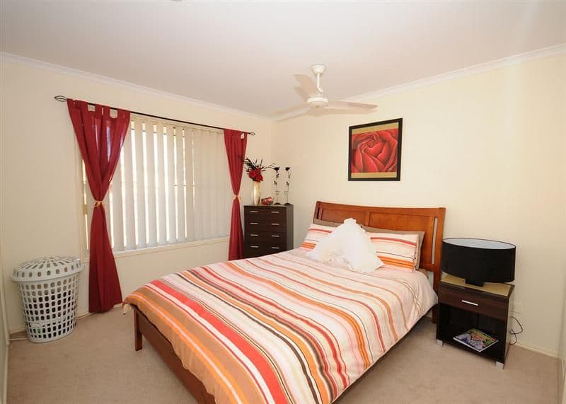 139 Colyton Street, TORQUAY QLD 4655, Torquay - Thumbnail 4