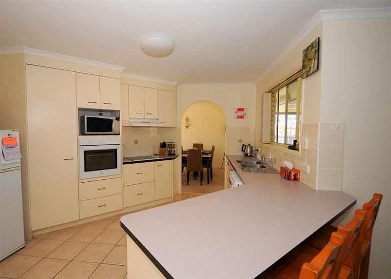 139 Colyton Street, TORQUAY QLD 4655, Torquay - Thumbnail 7