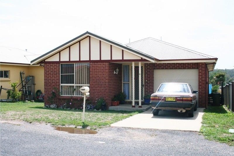 8 Cole Crescent, OBERON NSW 2787, Oberon - Image 1