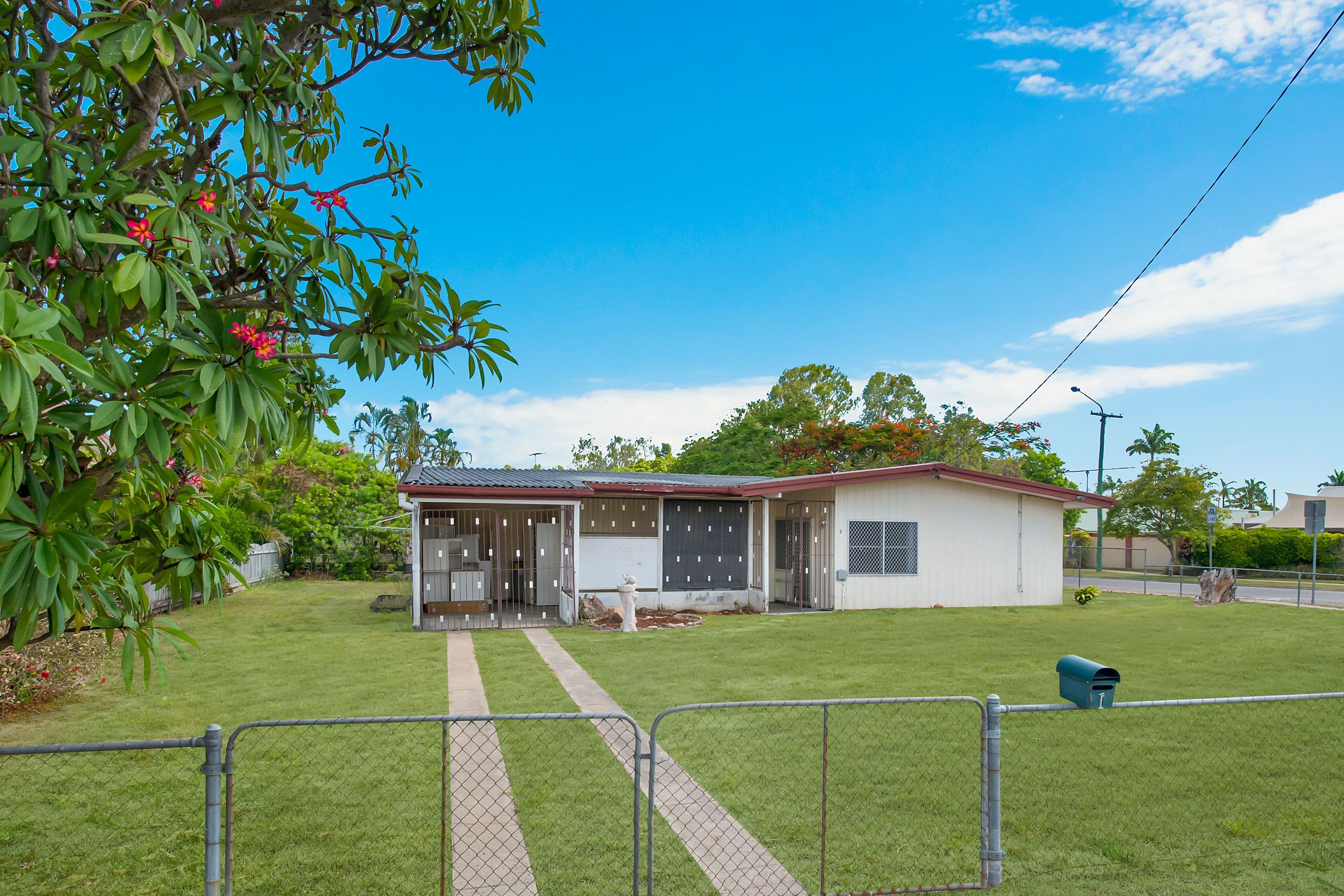 1 Cordelia Avenue, Cranbrook QLD 4814, Cranbrook - Image 1