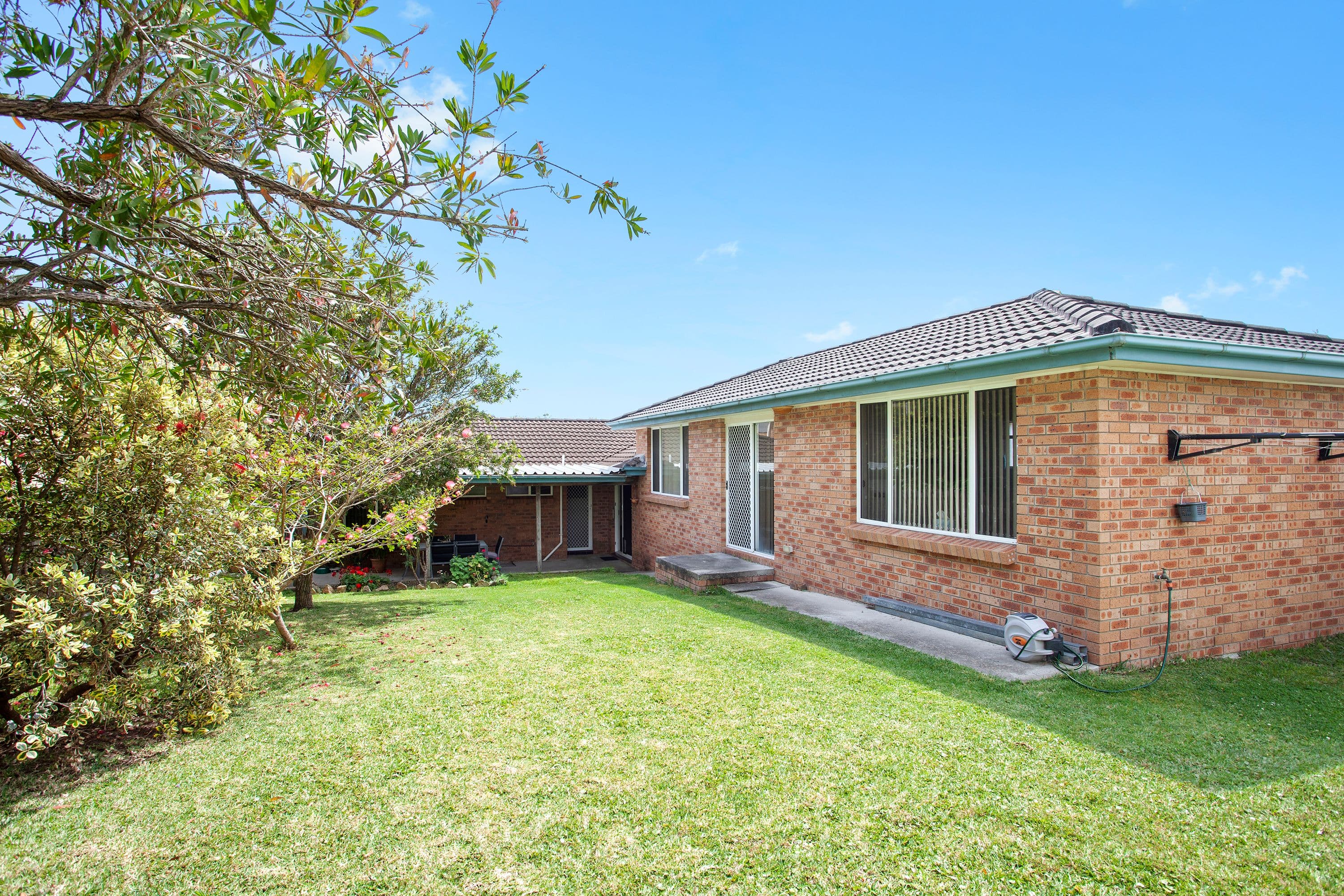5 Ventura Avenue, Bateau Bay NSW 2261, Bateau Bay - Image 1