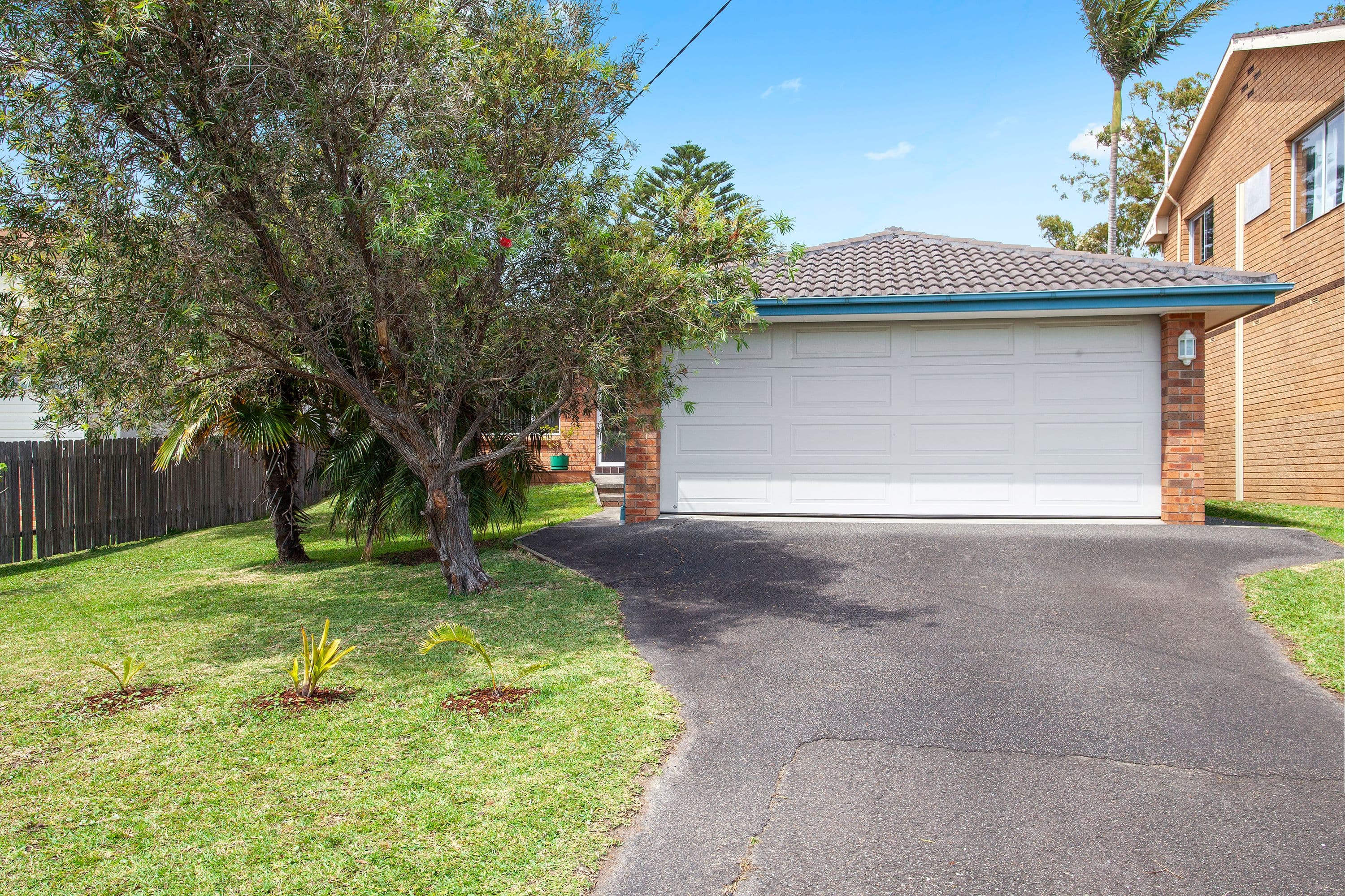 5 Ventura Avenue, Bateau Bay NSW 2261, Bateau Bay - Thumbnail 2