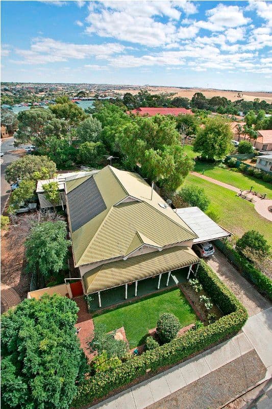 32 Lyndoch Road, GAWLER EAST SA 5118, Gawler East - Thumbnail 2