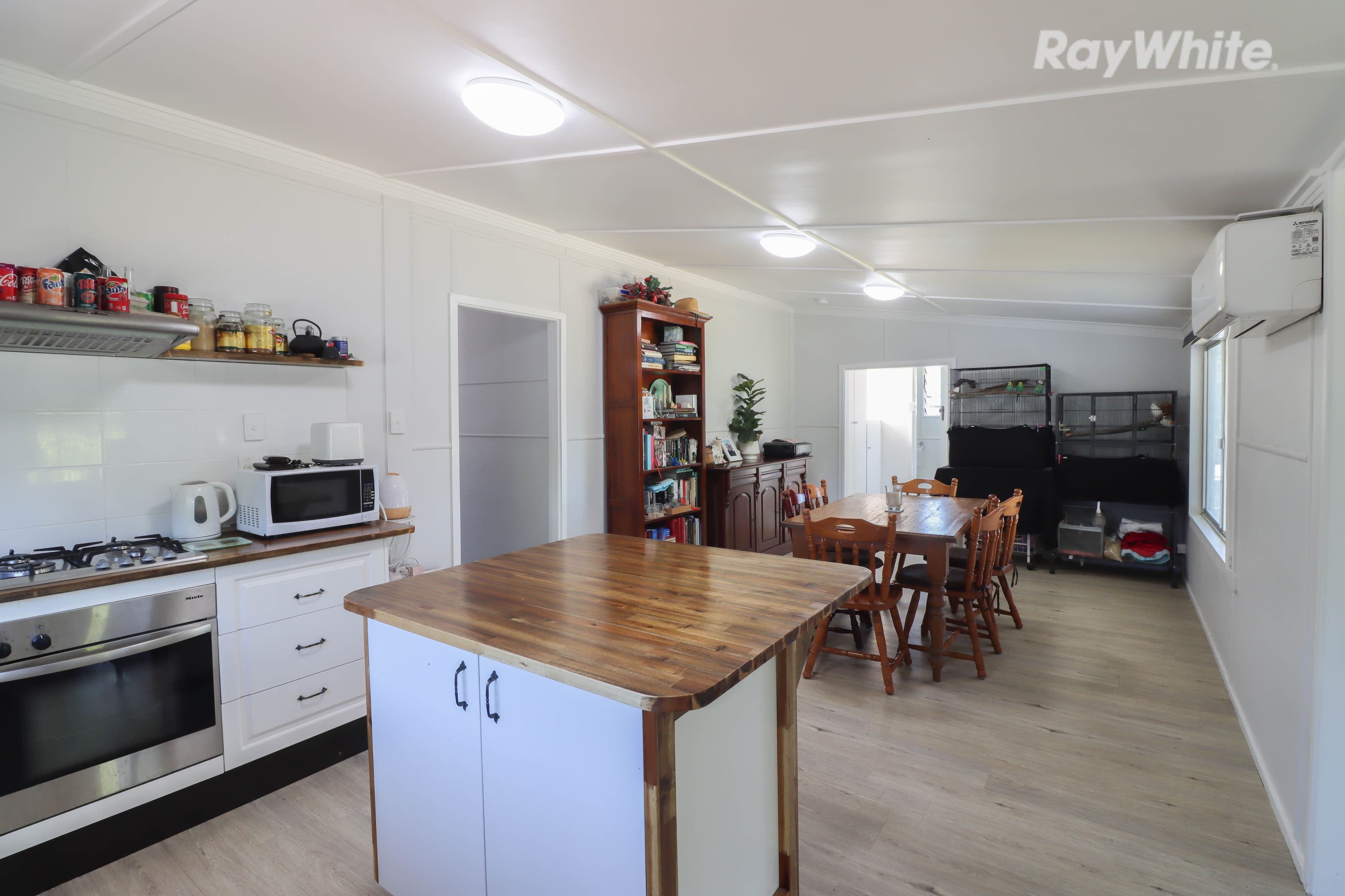 11 Albert Street, North Ipswich QLD 4305, North Ipswich - Thumbnail 8