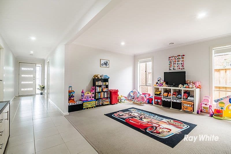 21 Glenelg Street, Clyde North VIC 3978, Clyde North - Thumbnail 5