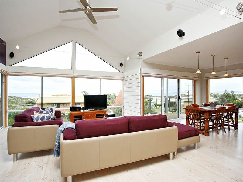 122 Mountain View Parade, Rosanna, Rosanna - Thumbnail 3