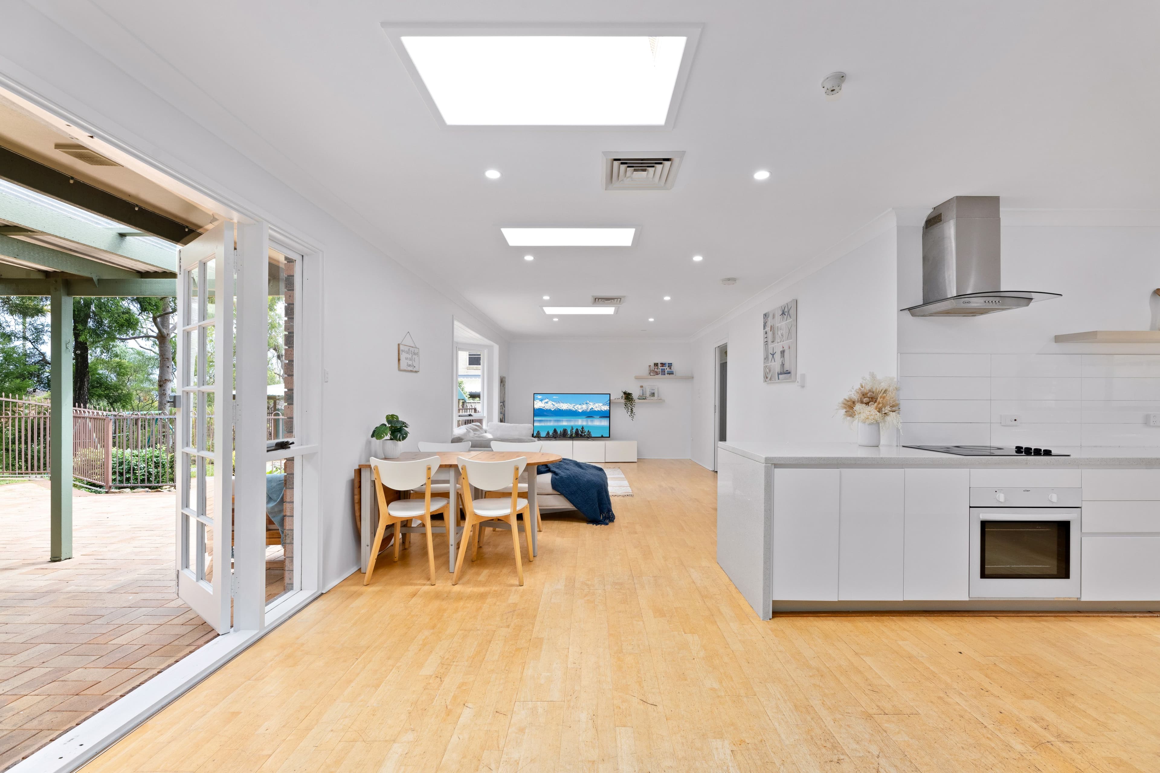 13 Coachwood Crescent, Alfords Point NSW 2234, Alfords Point - Thumbnail 5