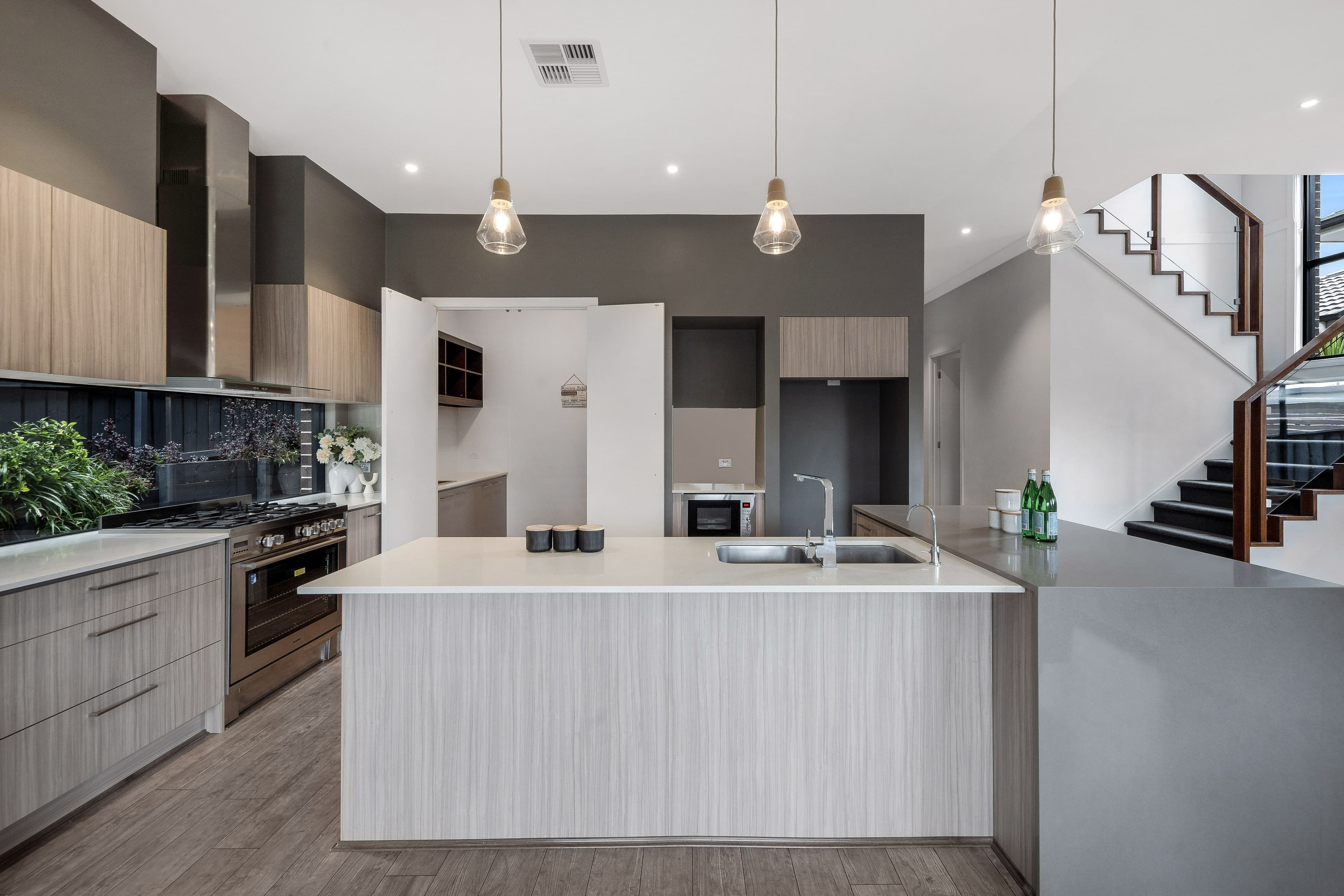 63 Rowe Drive, Potts Hill NSW 2143, Potts Hill - Thumbnail 4