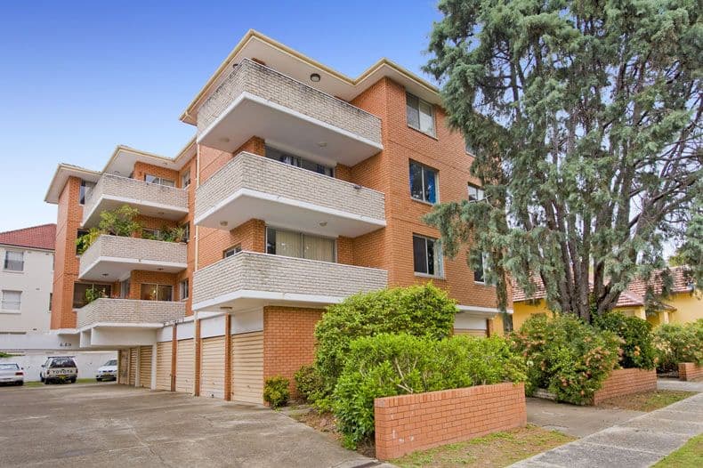 137-139 Wellington Street, BONDI BEACH NSW 2026, Bondi Beach - Thumbnail 2