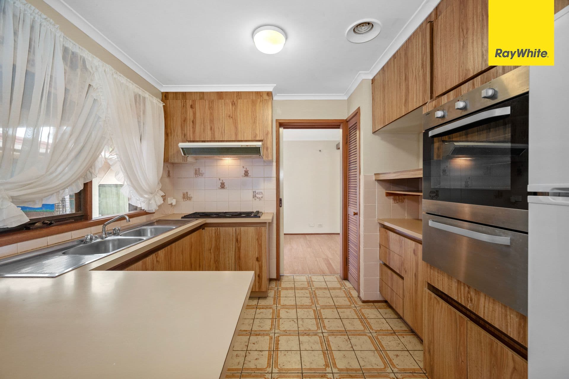 32 Bywater Street, Hillcrest QLD 4118, Hillcrest - Thumbnail 7