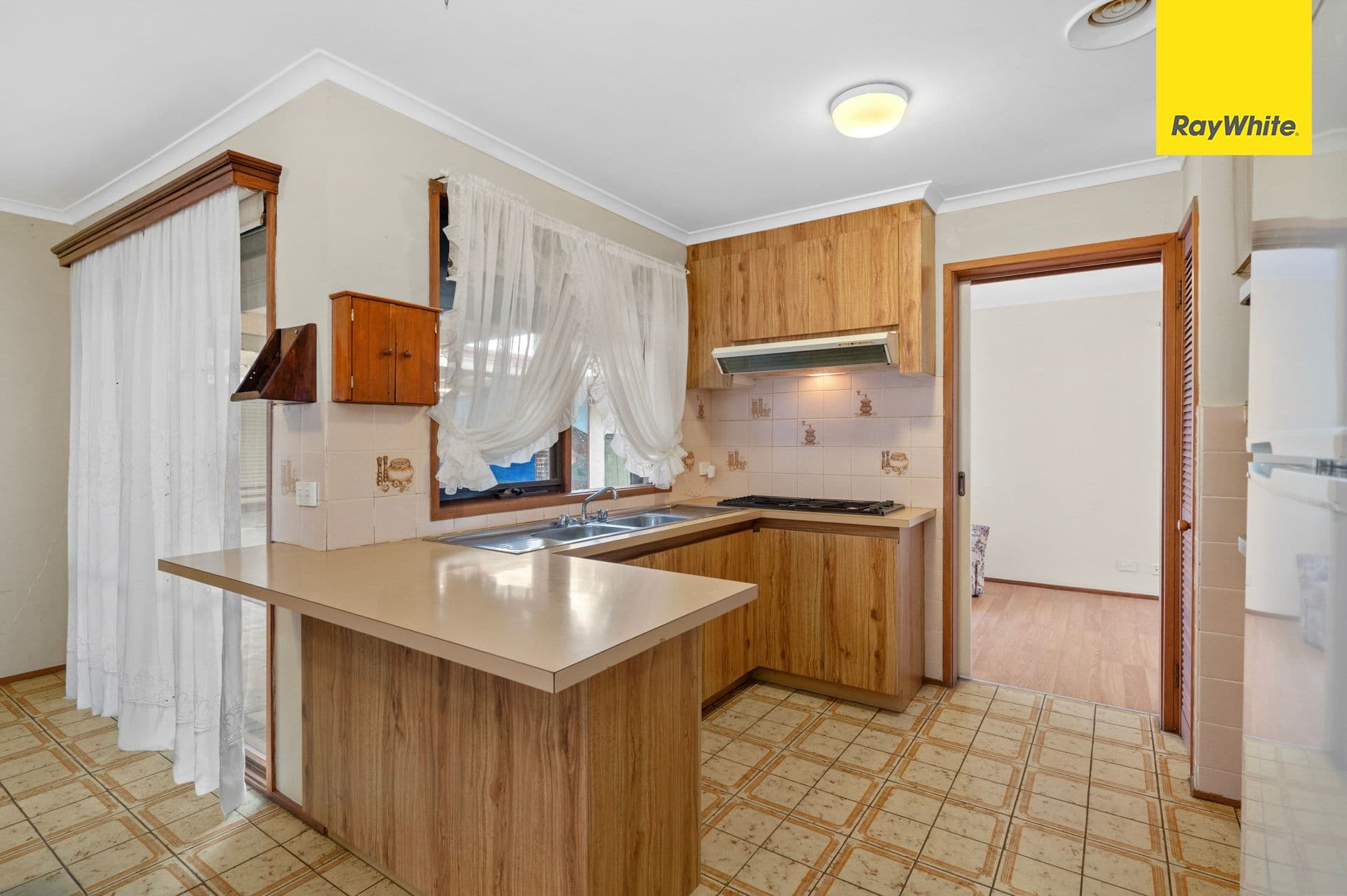 32 Bywater Street, Hillcrest QLD 4118, Hillcrest - Thumbnail 8
