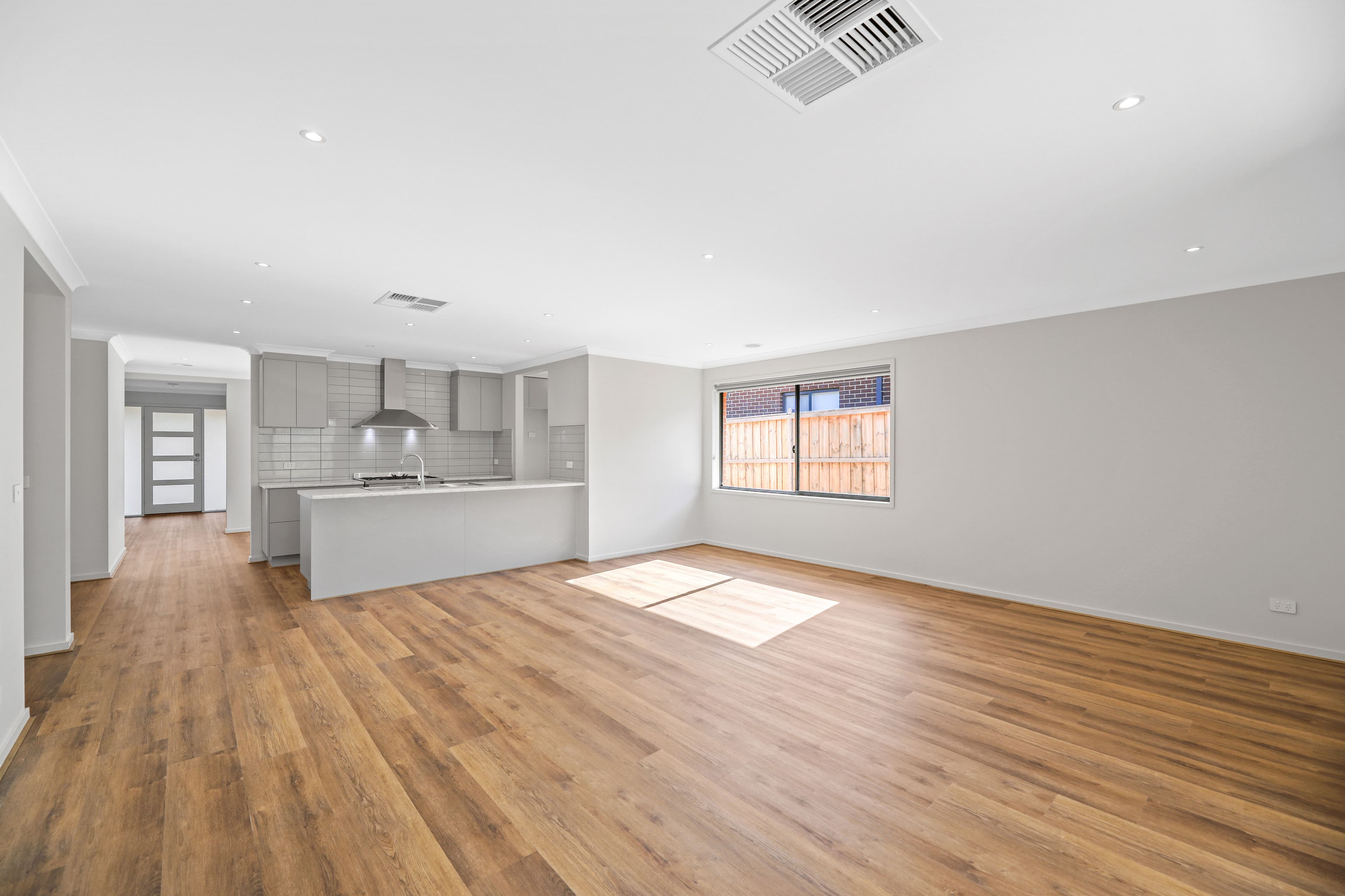 30 Boyd Avenue, Warragul VIC 3820, Warragul - Thumbnail 7