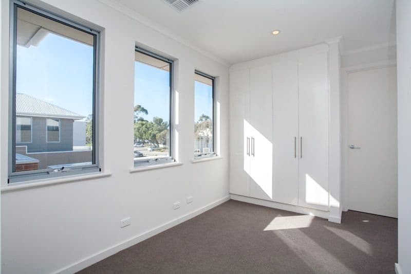 53 Douglas Drive, MAWSON LAKES SA 5095, Mawson Lakes - Thumbnail 5
