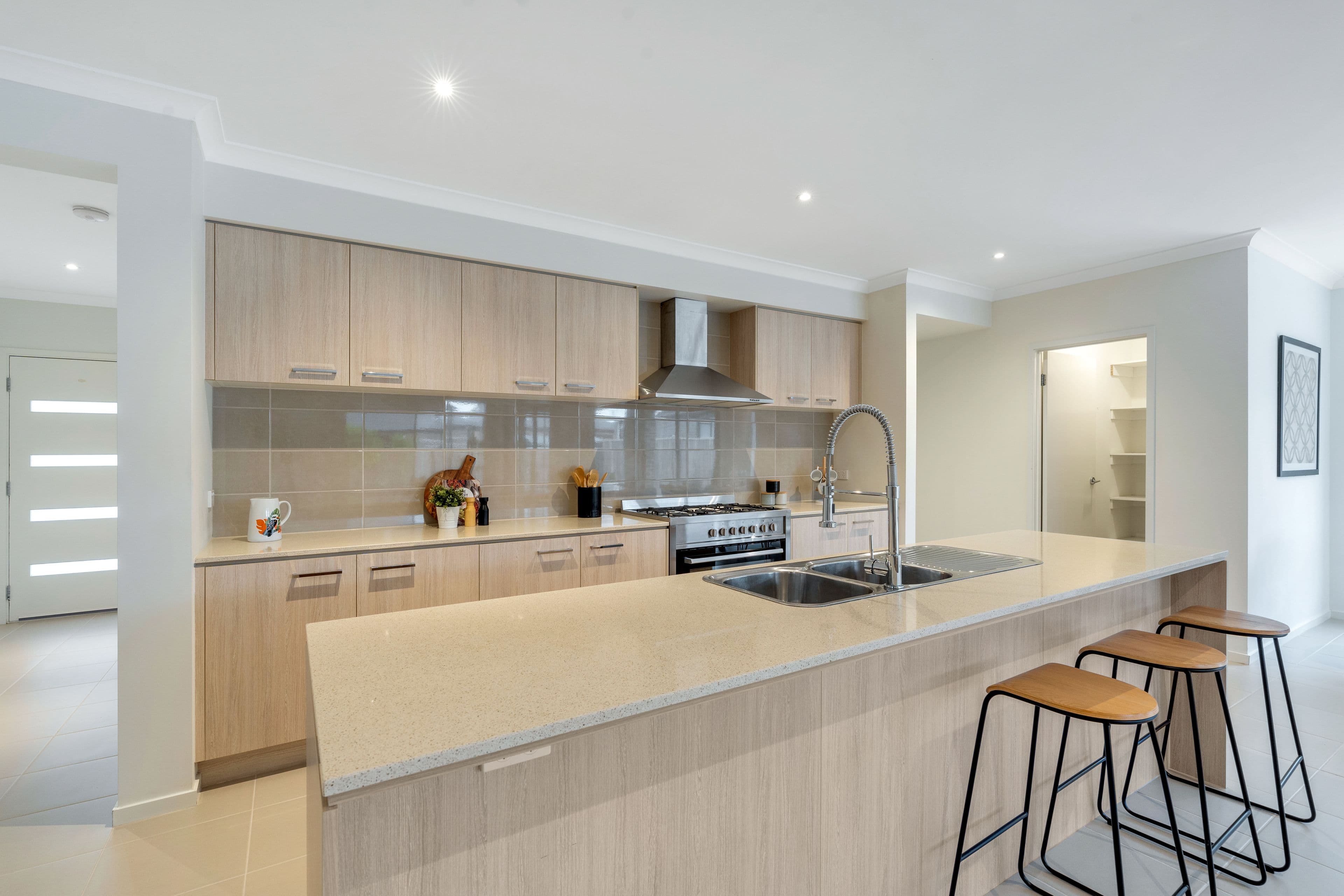14 Bedgebury Street, Mickleham VIC 3064, Mickleham - Thumbnail 3