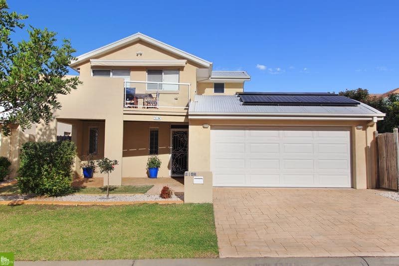 2/2 Atkins Drive, Romaine, Romaine - Image 1