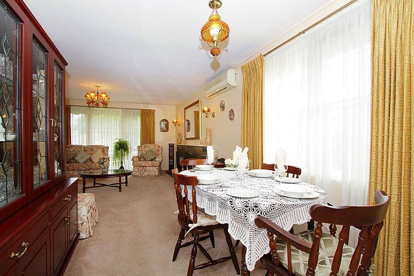 7 Elmhurst Road, GLADSTONE PARK VIC 3043, Gladstone Park - Thumbnail 3