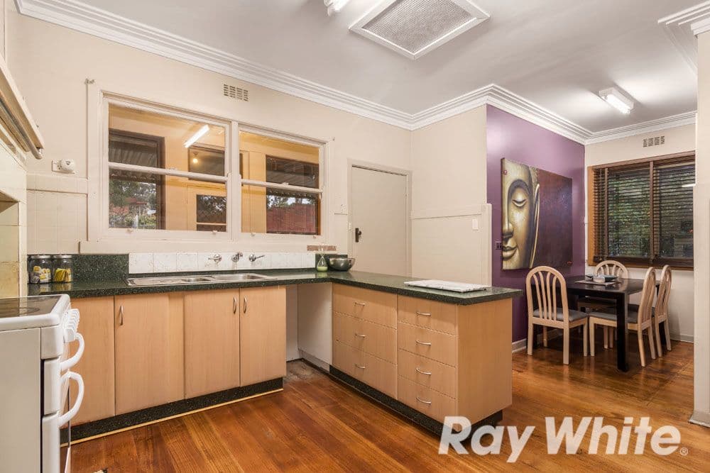 31 Macleod Parade, Macleod VIC 3085, Macleod - Thumbnail 5