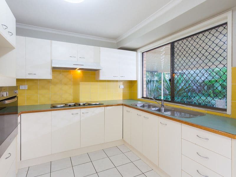 6 Wendy Street, Camira QLD 4300, Camira - Image 1