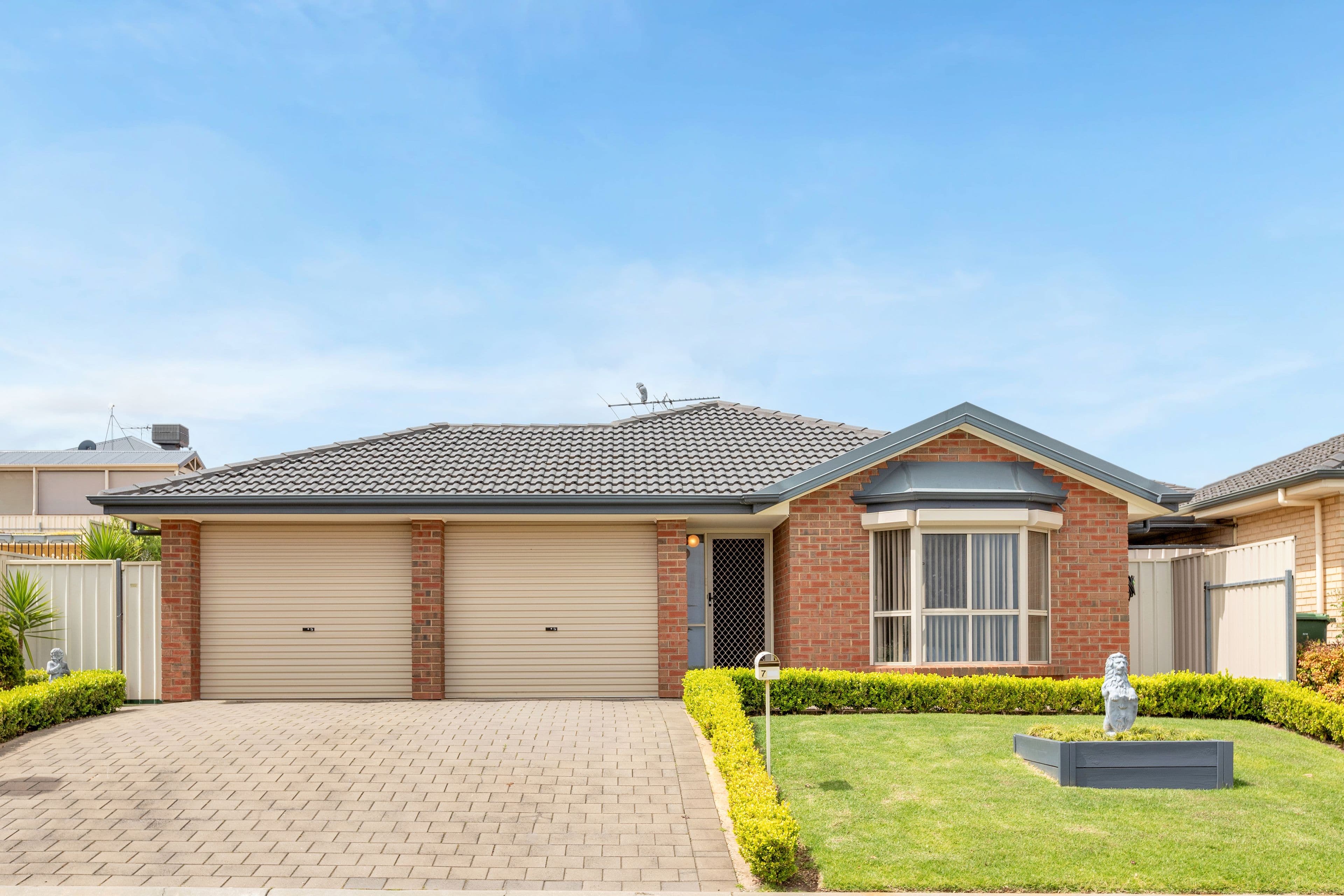 7 Windsor Court, Craigmore SA 5114, Craigmore - Image 1
