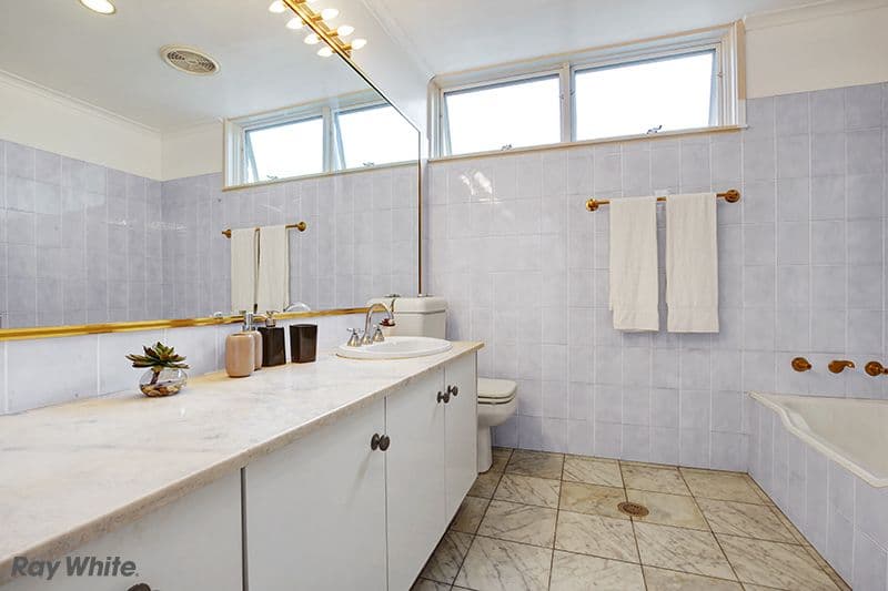 35 Warrimoo Avenue, St Ives - Thumbnail 8