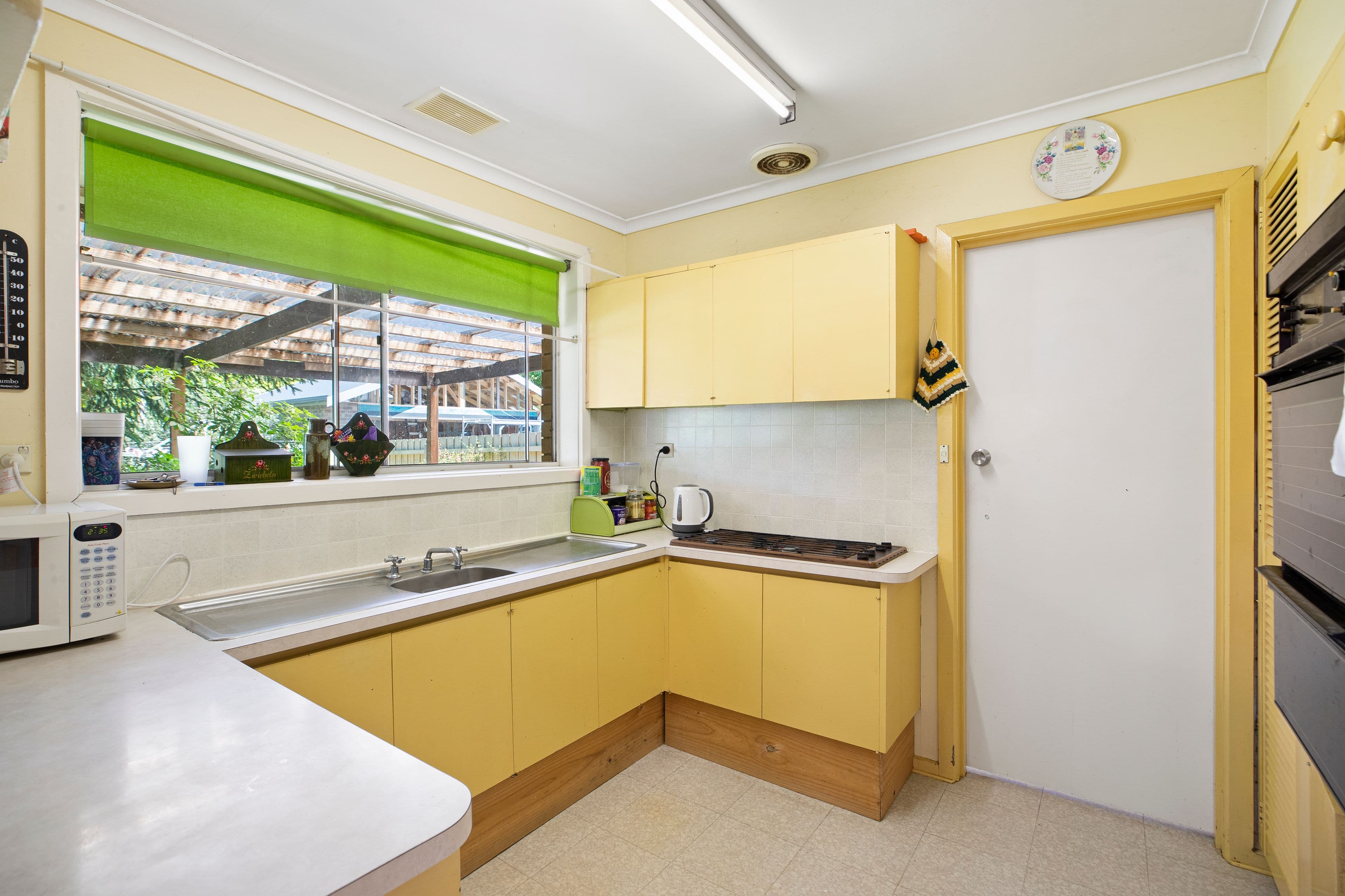 18 Deborah Avenue, Boronia VIC 3155, Boronia - Thumbnail 3