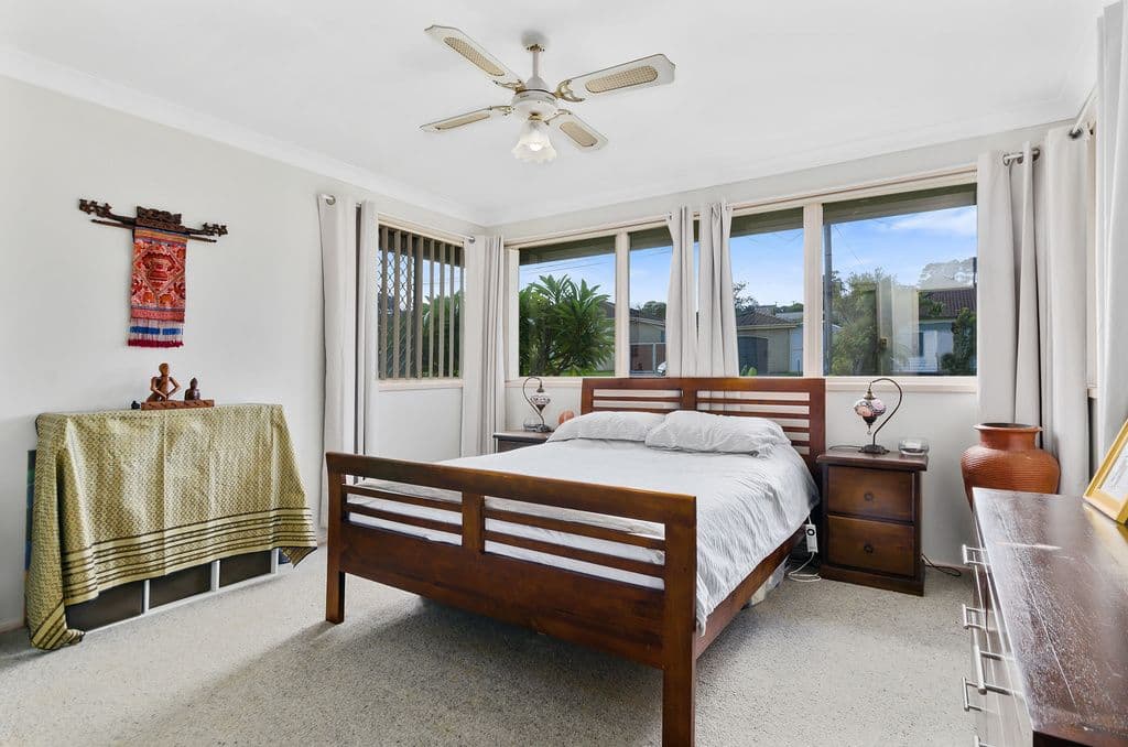 2 Siddeley Avenue, Kanahooka - Thumbnail 4