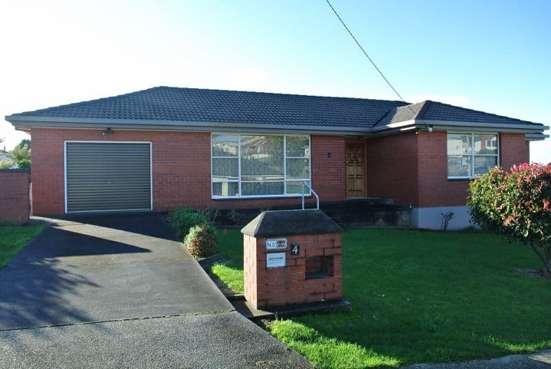 4 Lyons Street, HILLCREST TAS 7320, Hillcrest - Image 1
