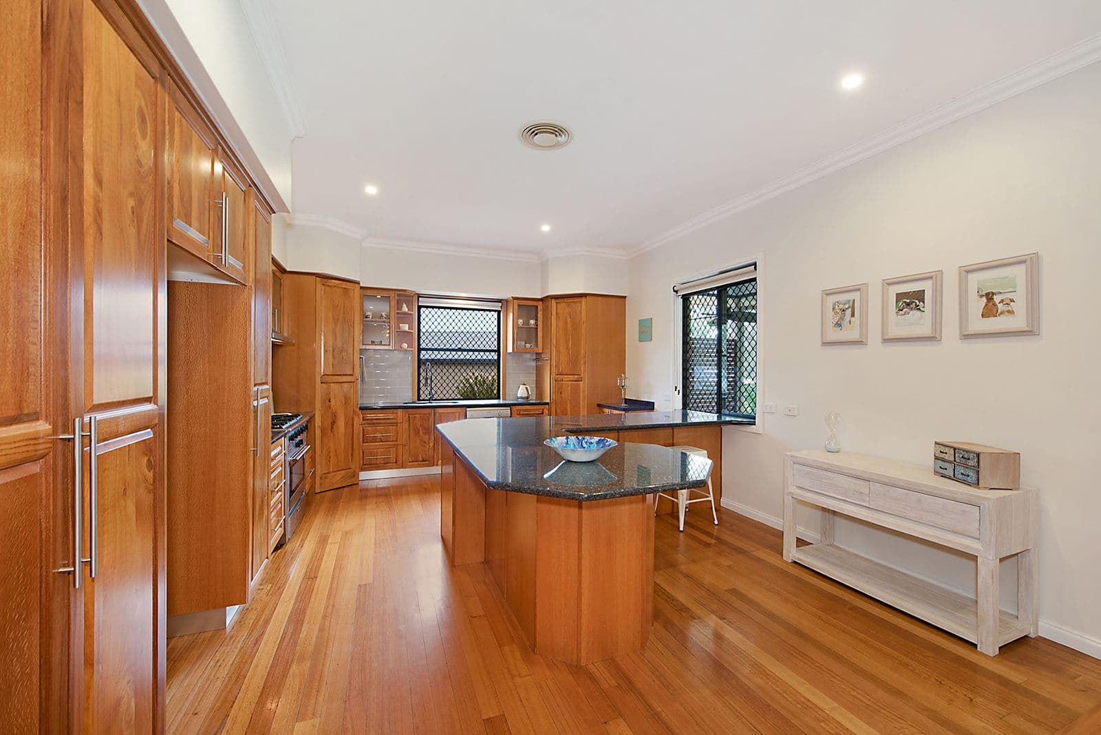 15 Barnes Court, Mount Crosby QLD 4306, Mount Crosby - Thumbnail 2