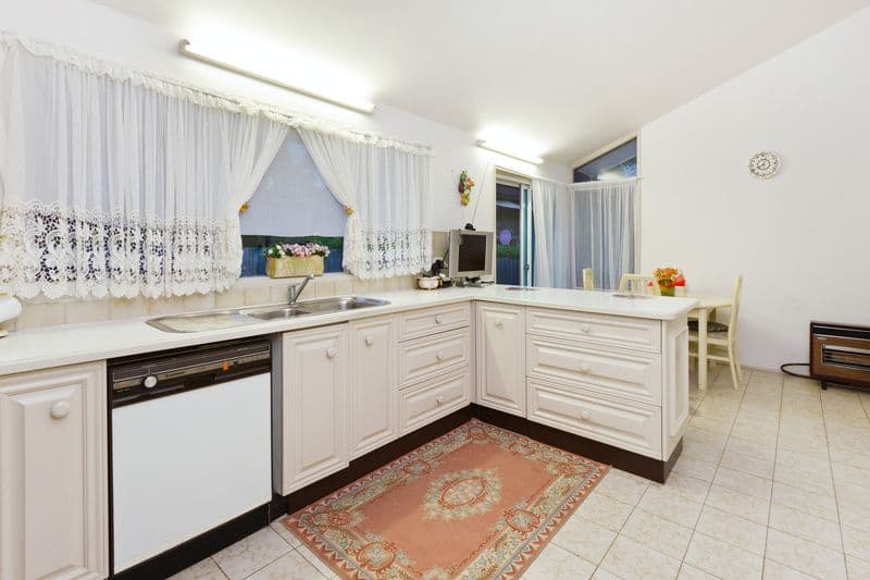 35 Karoola Street, NARRAWEENA NSW 2099, Narraweena - Thumbnail 5