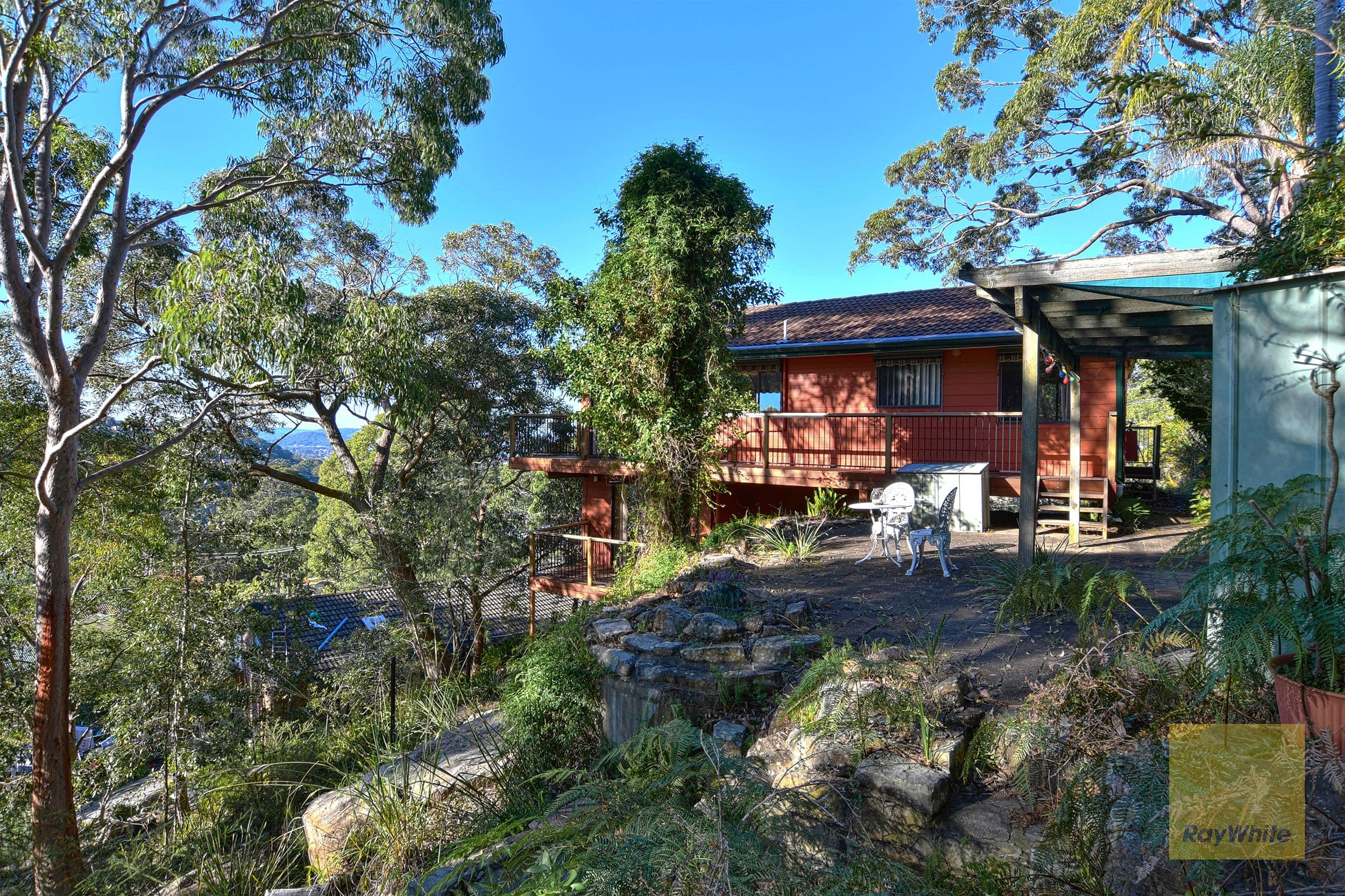 7 The Bastion, Umina Beach - Thumbnail 3