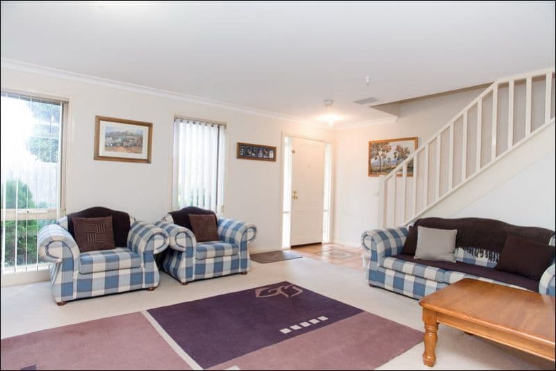 8A Benz Close, MILL PARK VIC 3082, Mill Park - Thumbnail 6