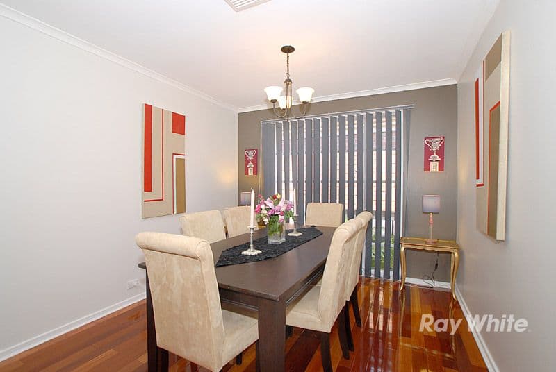 56 Lawrence Drive, BERWICK VIC 3806, Berwick - Thumbnail 4