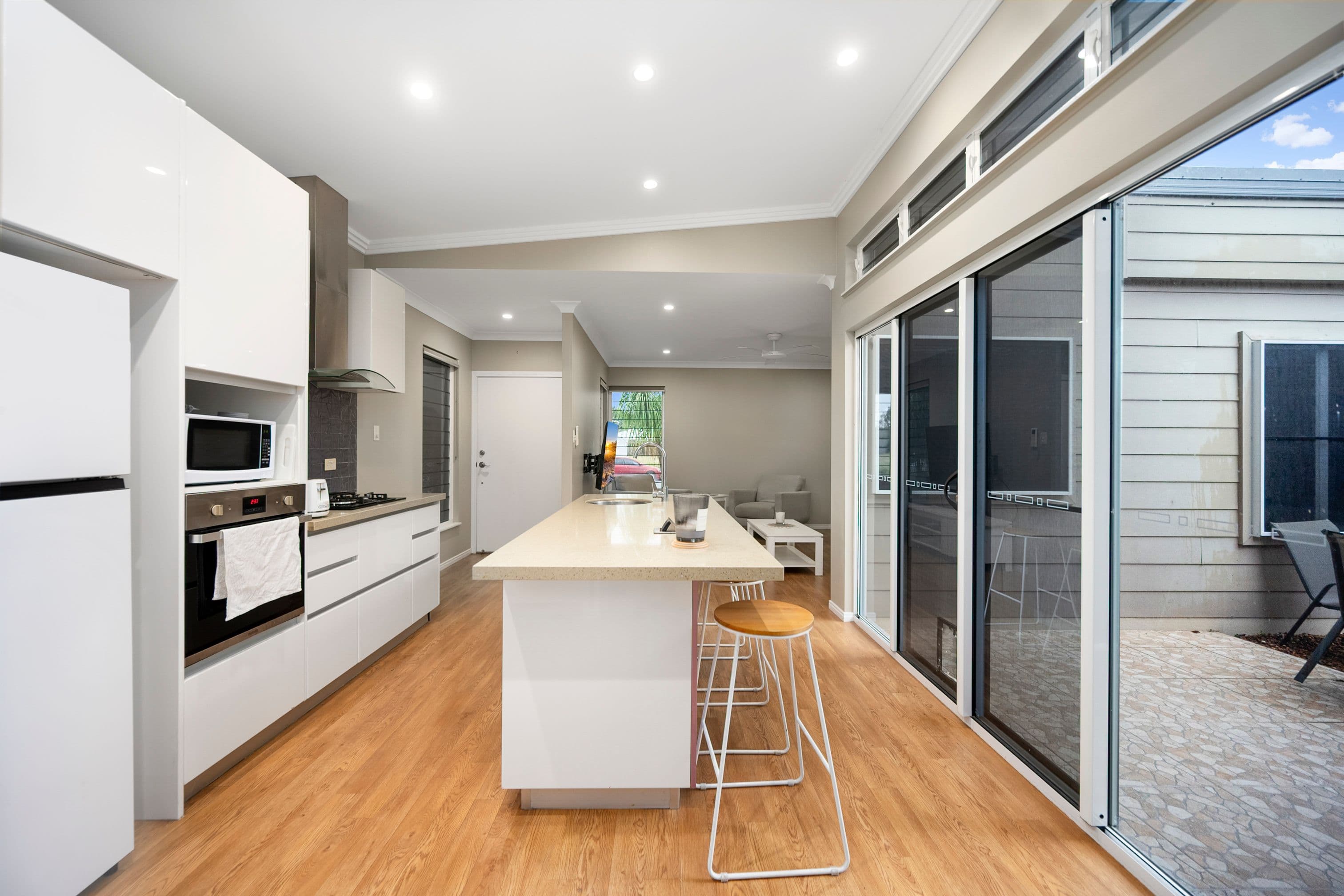 4 Holyoak Avenue, Oonoonba QLD 4811, Oonoonba - Thumbnail 4