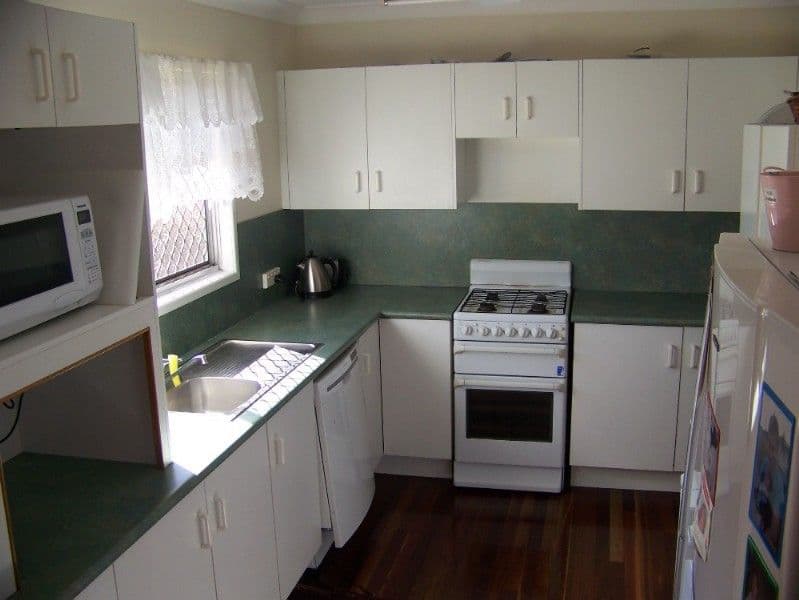 50 Thompson Street, PARK AVENUE QLD 4701, Park Avenue - Thumbnail 5