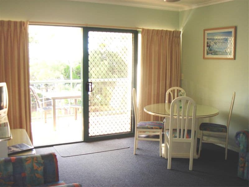 465 Esplanade 'Shelly Bay Resort', TORQUAY QLD 4655, Torquay - Thumbnail 5