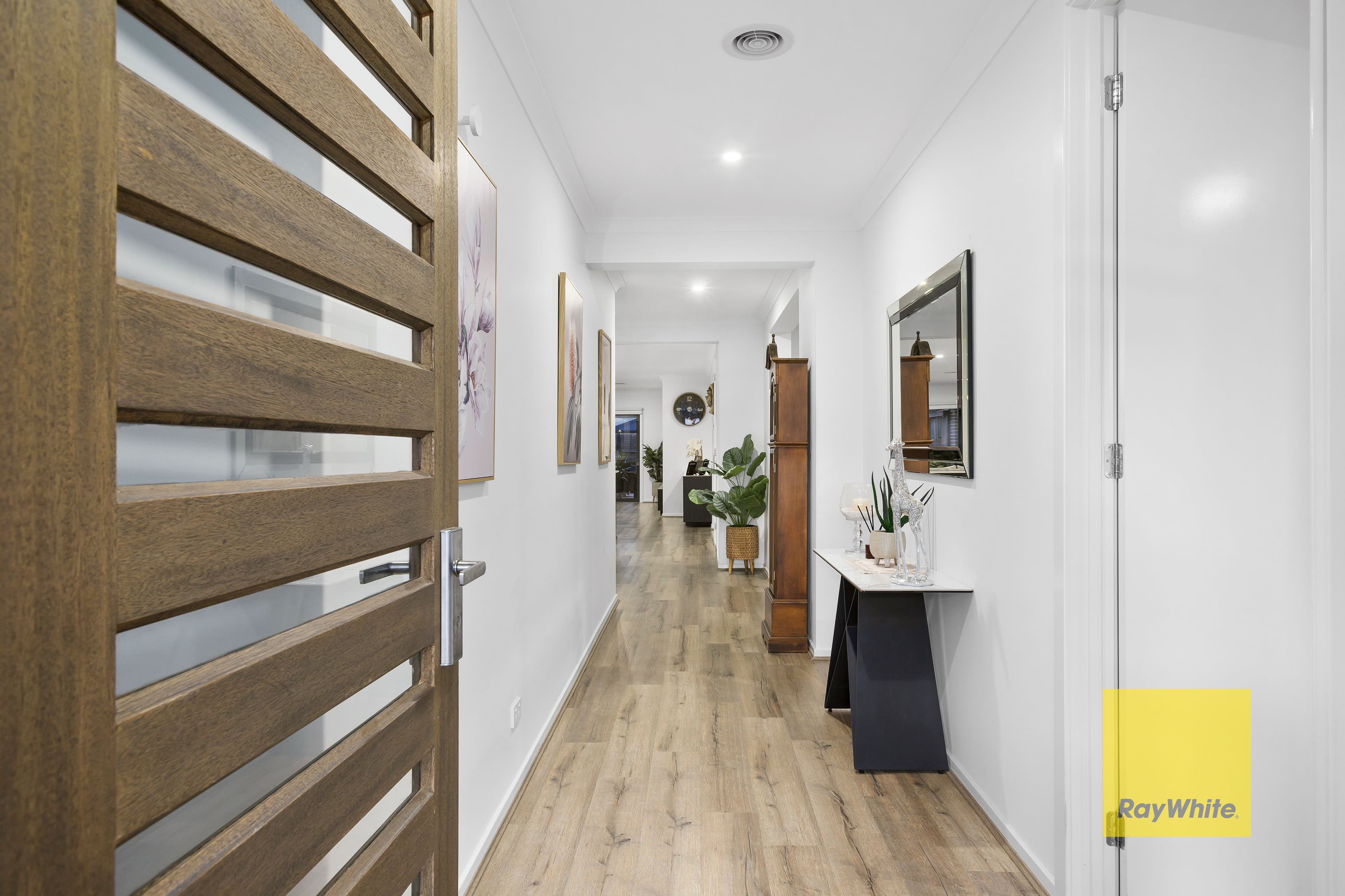 20 Thrive Avenue, MOUNT DUNEED VIC 3217, Mount Duneed - Thumbnail 2