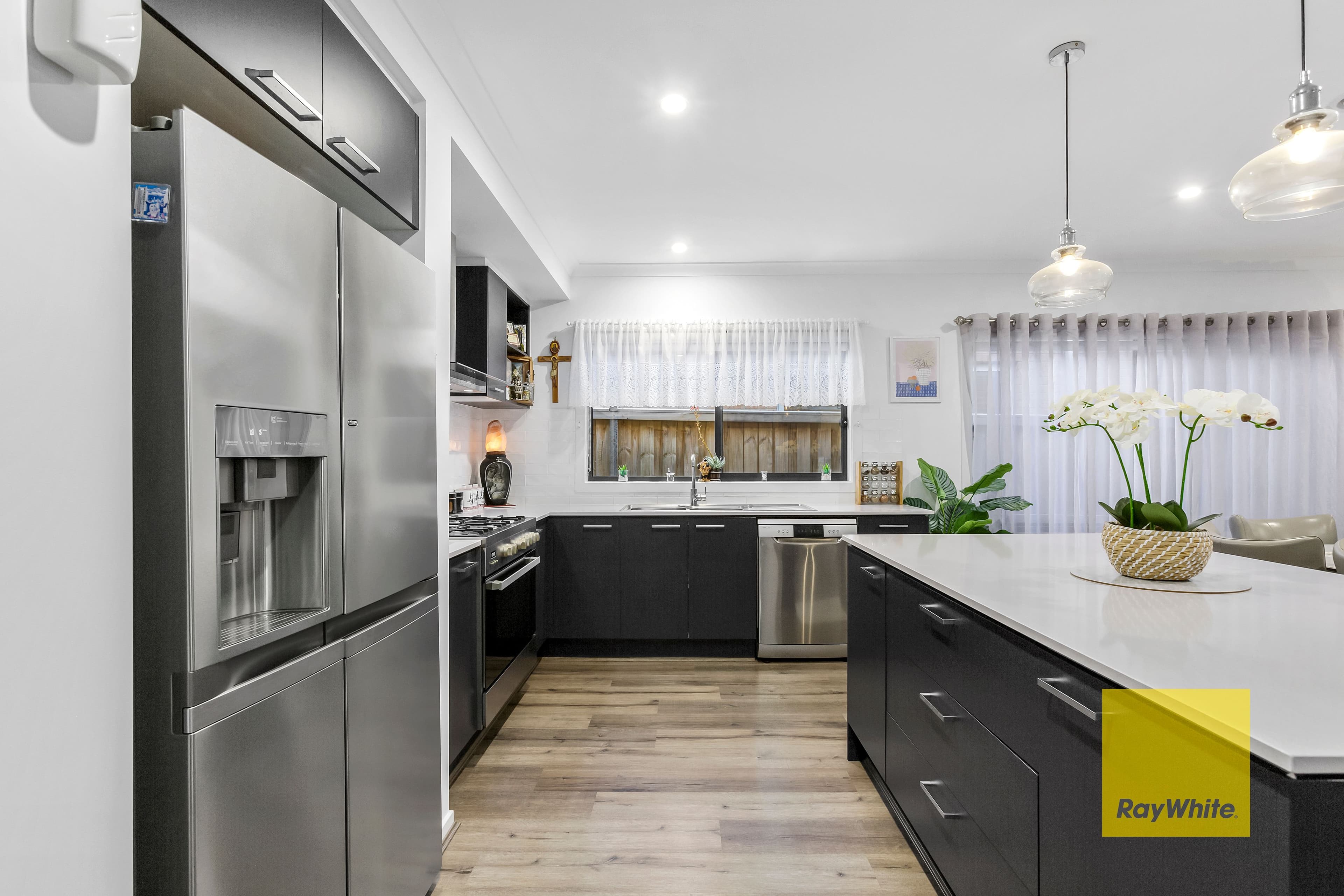 20 Thrive Avenue, MOUNT DUNEED VIC 3217, Mount Duneed - Thumbnail 3