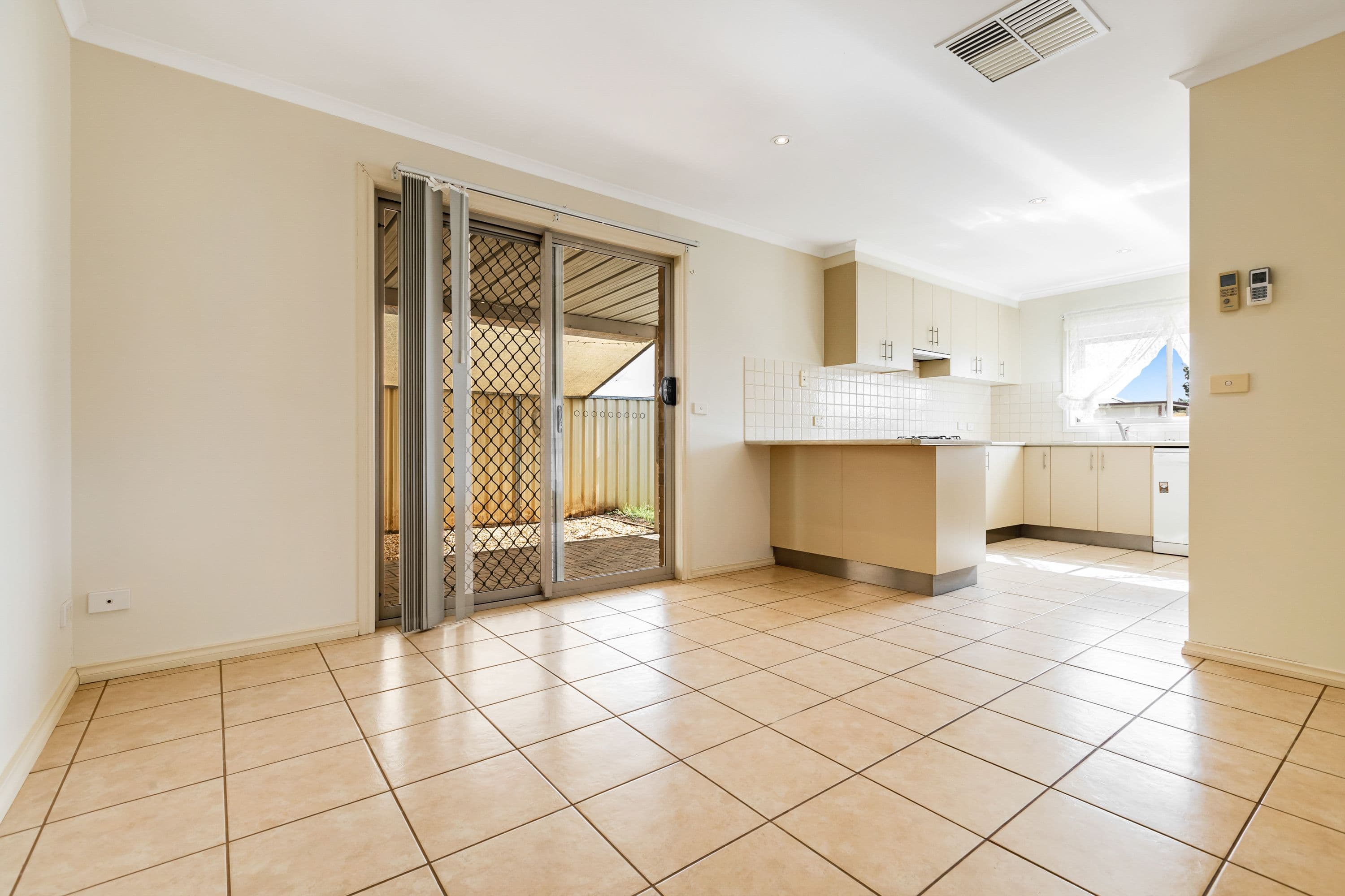 8 Isabelle Court, Mildura VIC 3500, Mildura - Thumbnail 5