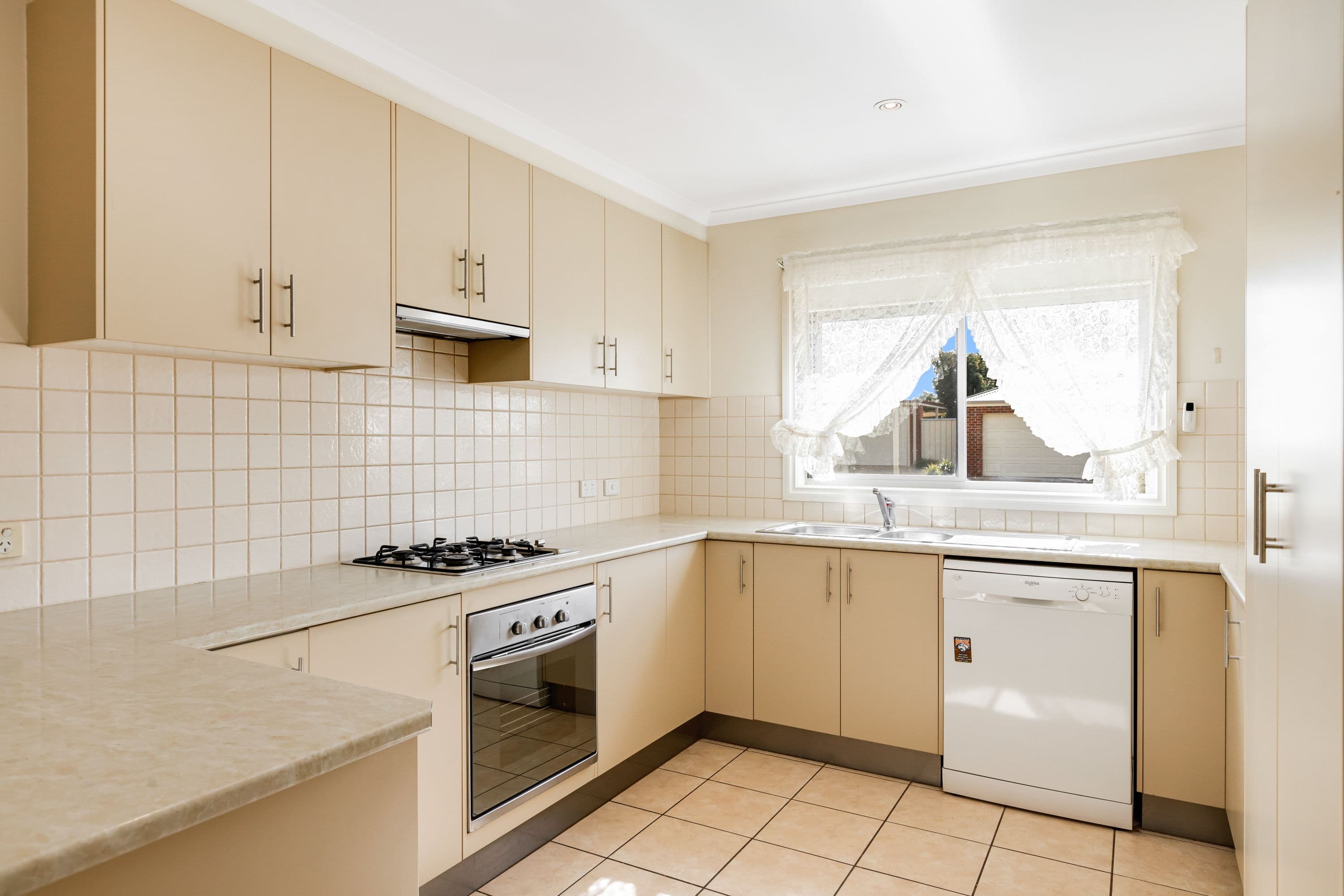 8 Isabelle Court, Mildura VIC 3500, Mildura - Thumbnail 7
