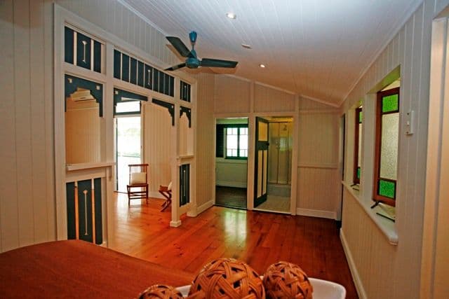 36 Hughes Street, HERMIT PARK QLD 4812, Hermit Park - Thumbnail 7