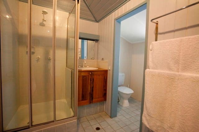 36 Hughes Street, HERMIT PARK QLD 4812, Hermit Park - Thumbnail 8