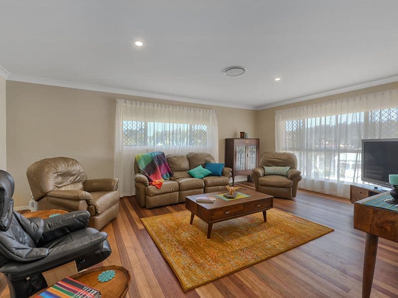 16 Bauple Street, Albany Creek QLD 4035, Albany Creek - Thumbnail 3