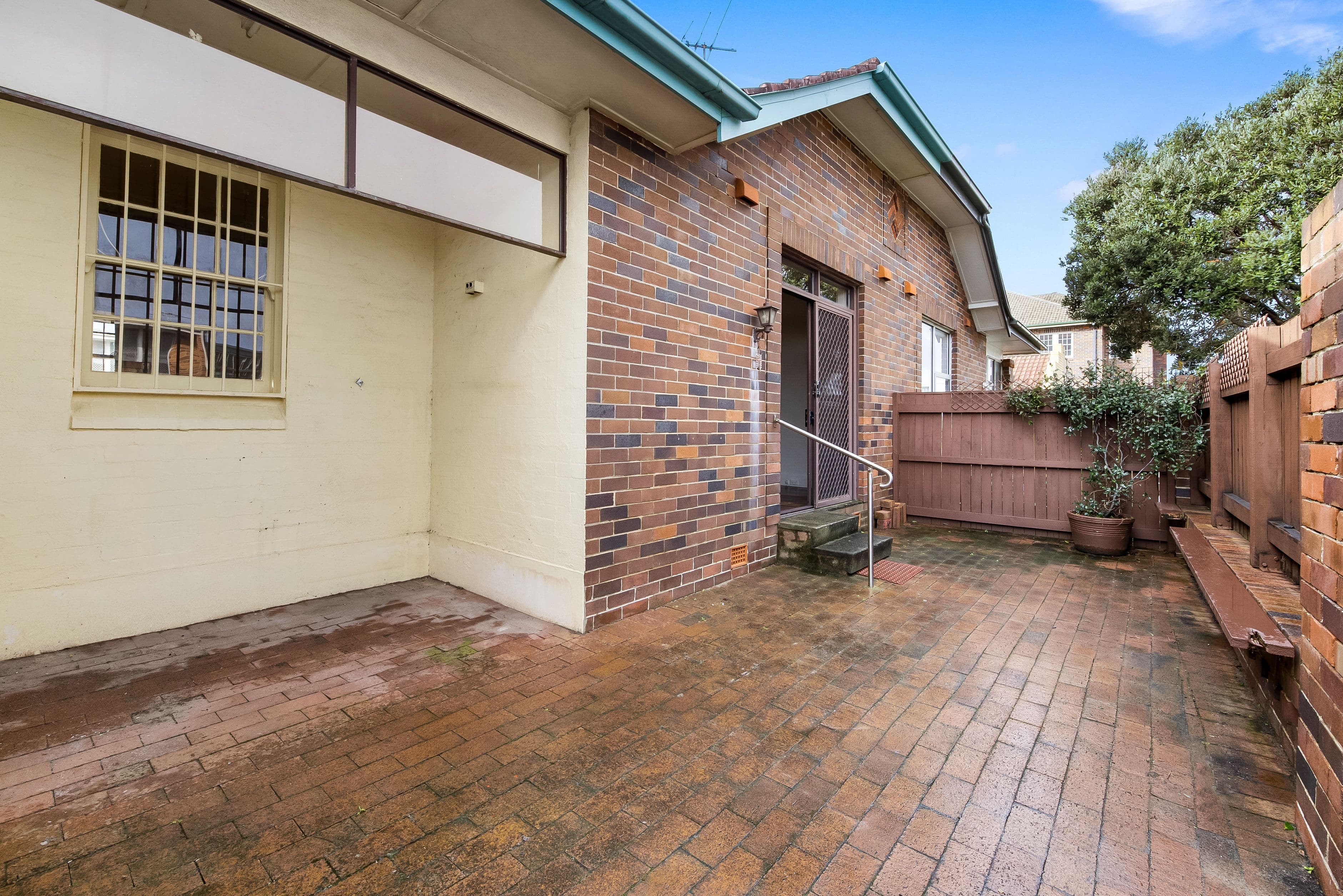 18 Hastings Parade, North Bondi NSW 2026, North Bondi - Image 1