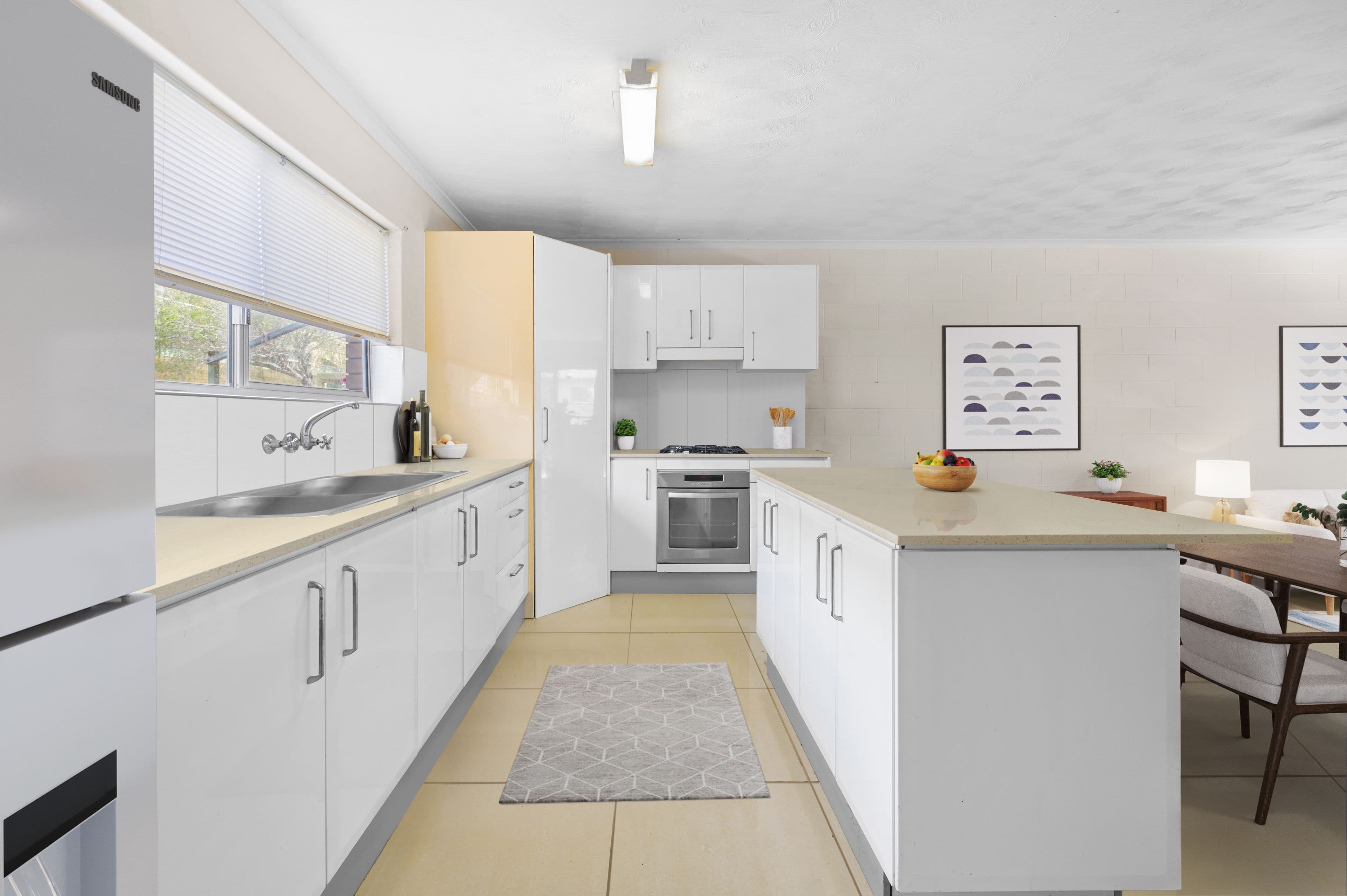 83 Bayview Street, Runaway Bay QLD 4216, Runaway Bay - Thumbnail 2