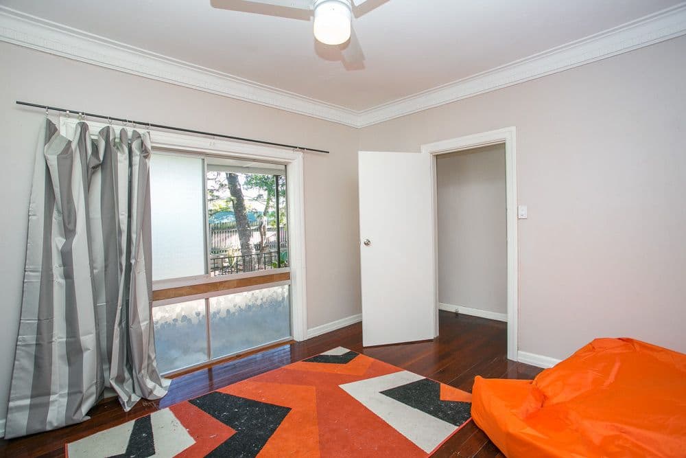 65 Sherwood Road, ROCKLEA QLD 4106, Rocklea - Thumbnail 3