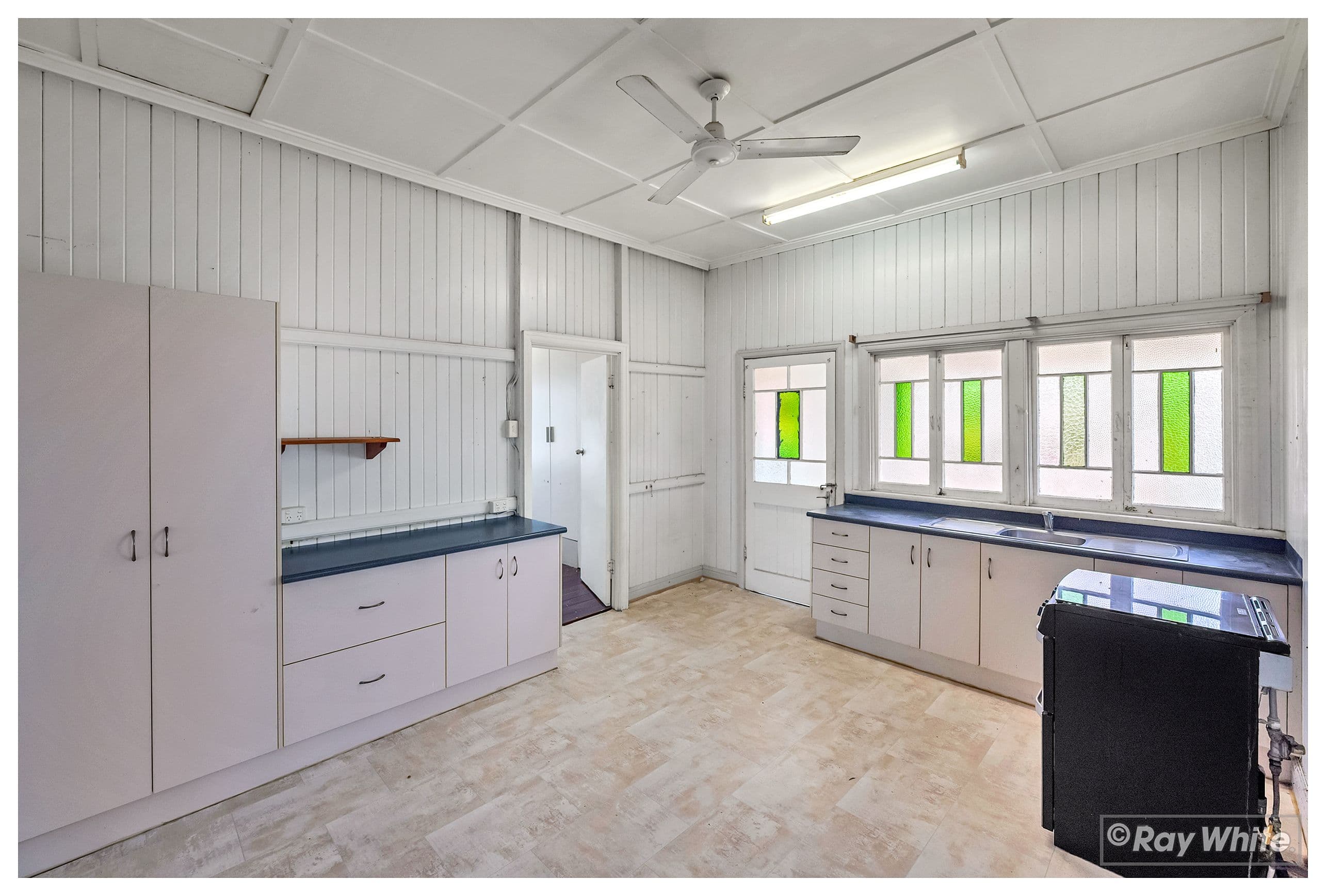 233 Ford Street, Berserker QLD 4701, Berserker - Thumbnail 7