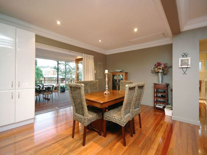 22 Barton Street, HOLLAND PARK WEST QLD 4121, Holland Park West - Thumbnail 5