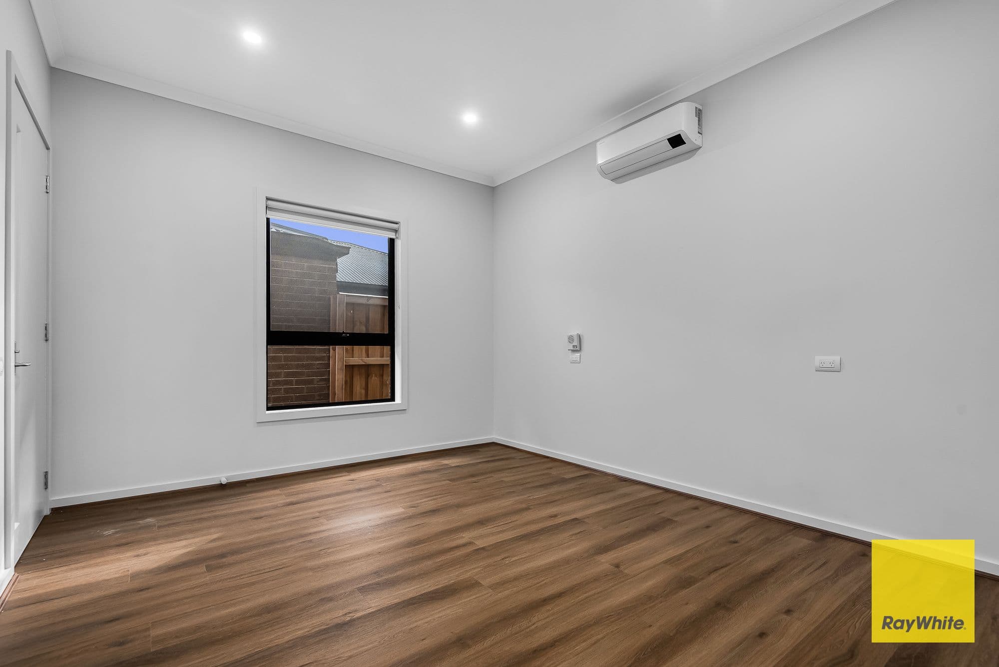 21 Winton Drive, FRASER RISE VIC 3336, Fraser Rise - Thumbnail 6