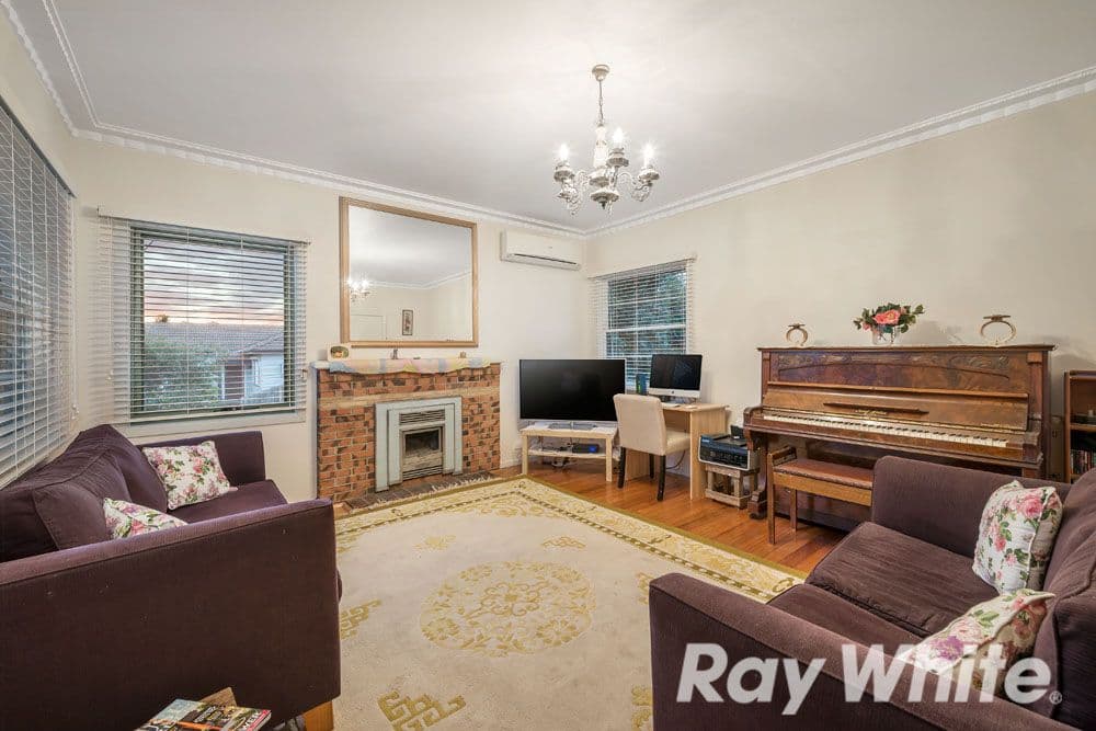 46 Erskine Road, MACLEOD VIC 3085, Macleod - Thumbnail 3