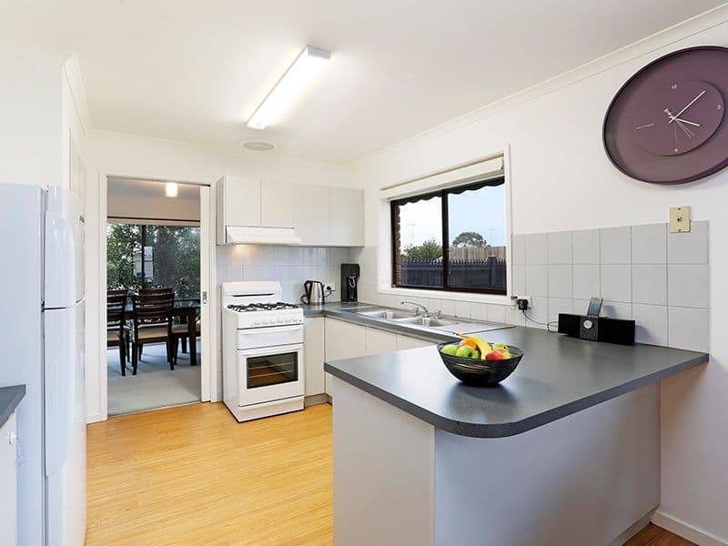 15 Sandalwood Court, Grovedale VIC 3216, Grovedale - Thumbnail 5